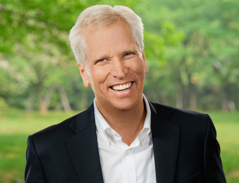 Kemp Gaskill headshot